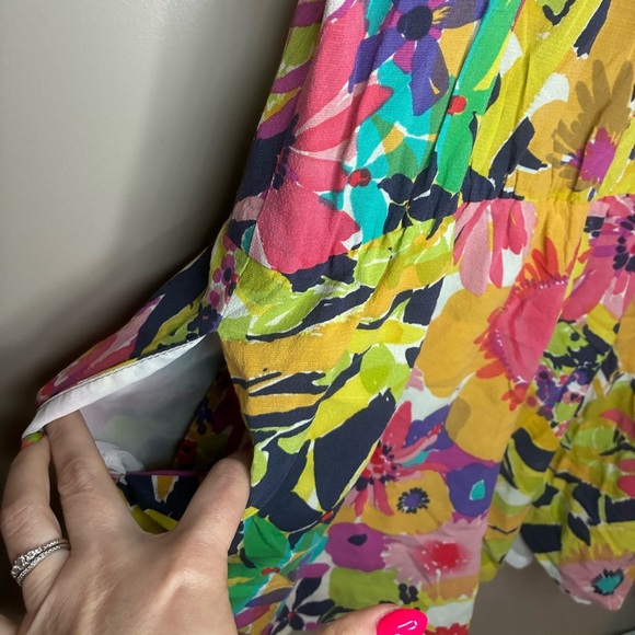 Trina Turk 2 colorful Feminine Tropical Silk Romper Shorts Off Shoulder Pocket - Picture 4 of 8